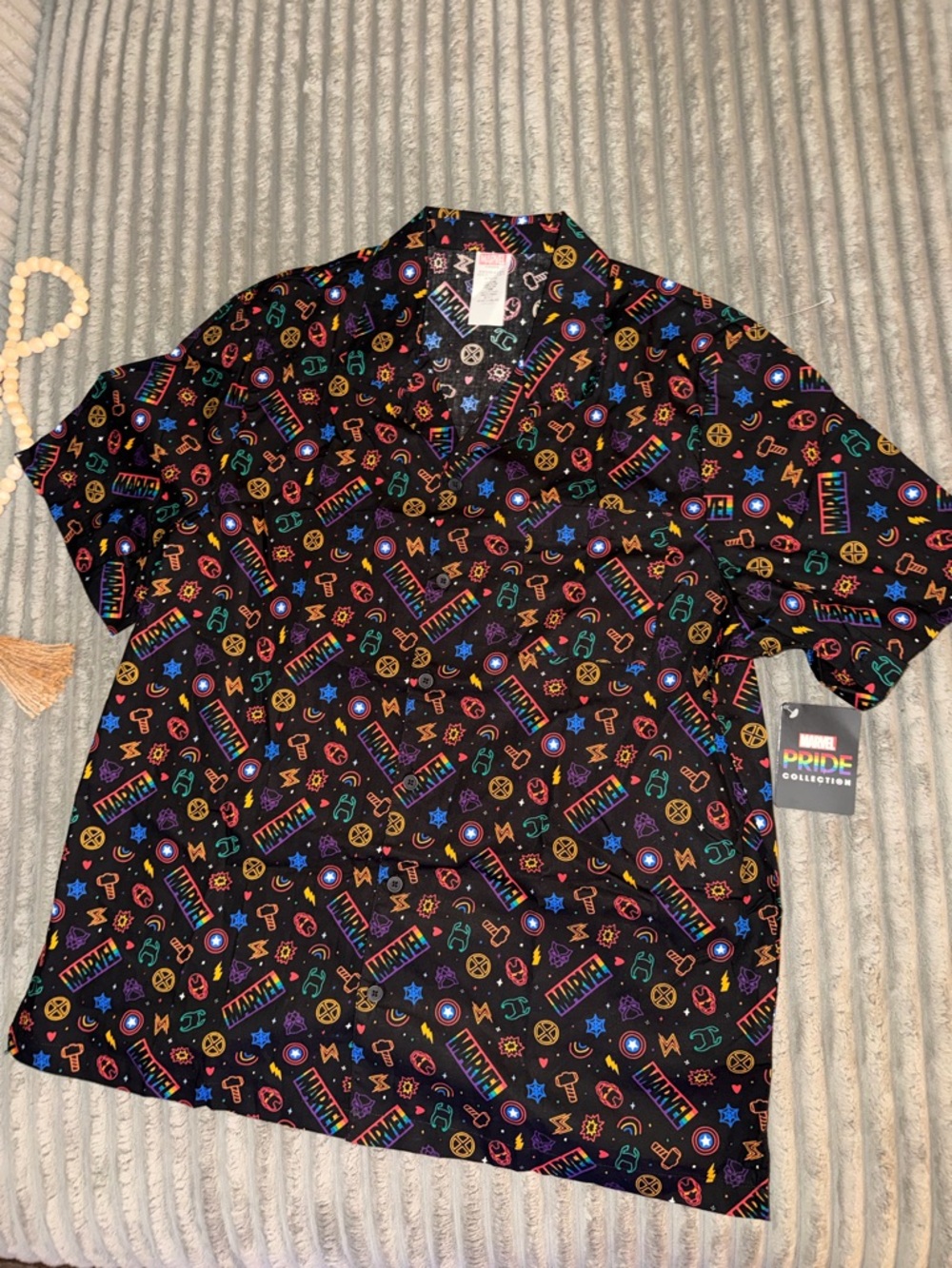 Marvel Black Short-Sleeve Button-Up Shirt with Multicolor Icons